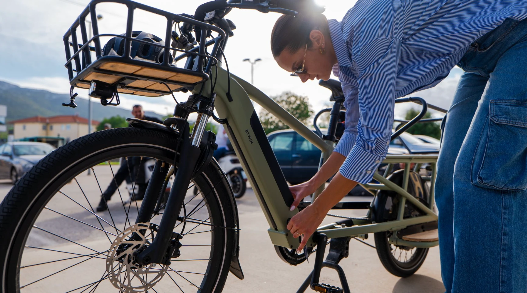Mosaic of frames from the audiovisual project for EIT Urban Mobility.